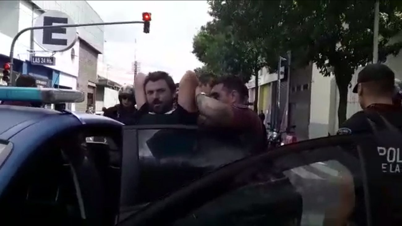 Detienen a Grabois durante una protesta en el microcentro porteño