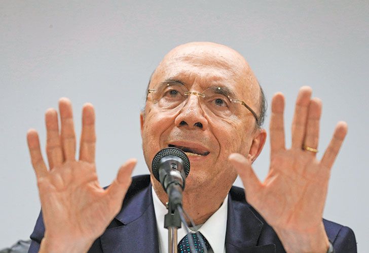 Aire para Temer y su ajuste: la economía de Brasil salió técnicamente de la recesión