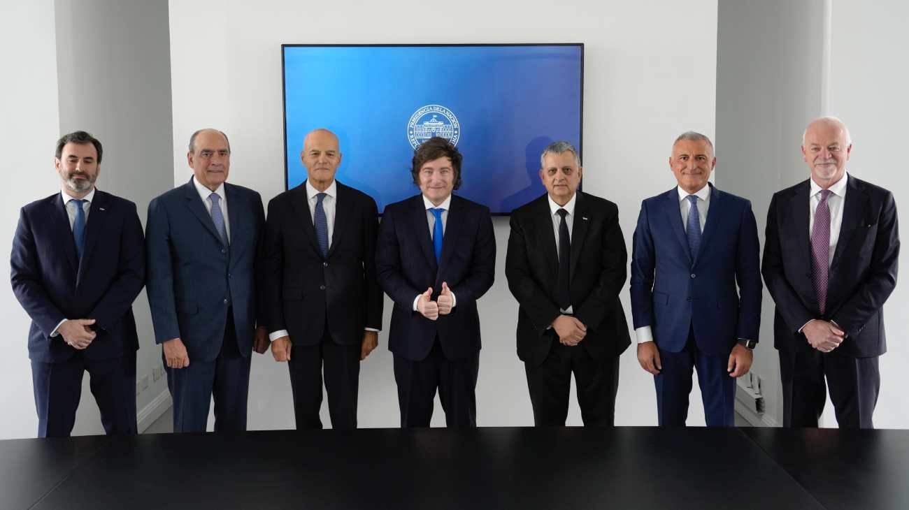 YPF firmó un acuerdo clave para exportar GNL desde Vaca Muerta