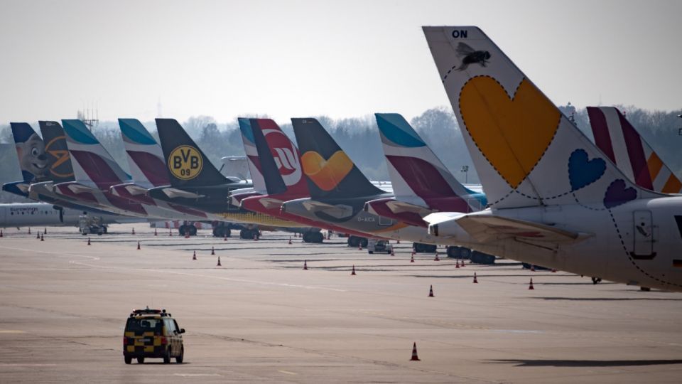 Aerolíneas de Estados Unidos advierten sobre riesgos en la seguridad de los vuelos por el 5G