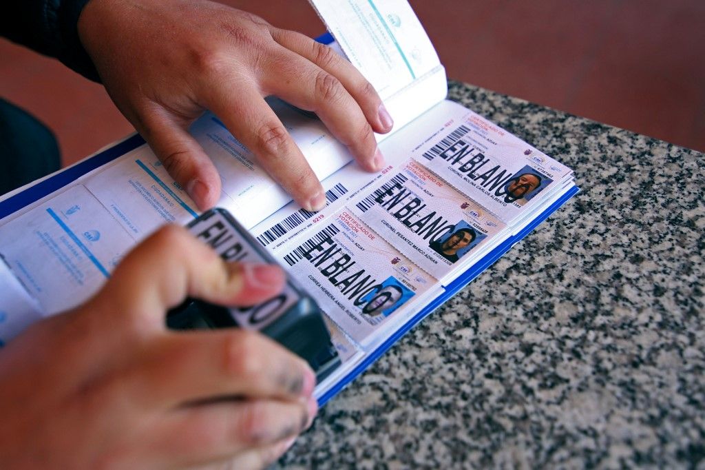 Ecuador: tres candidatos irían a segunda vuelta según resultados provisorios