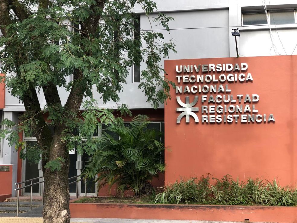 Decano de la UTN Resistencia:“Hay docentes que salen a trabajar de Uber”