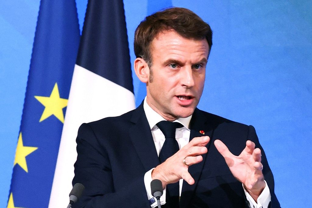 Macron cuestionó una ley de EE.UU. que busca reducir los gases de carbono: “No es amistosa”