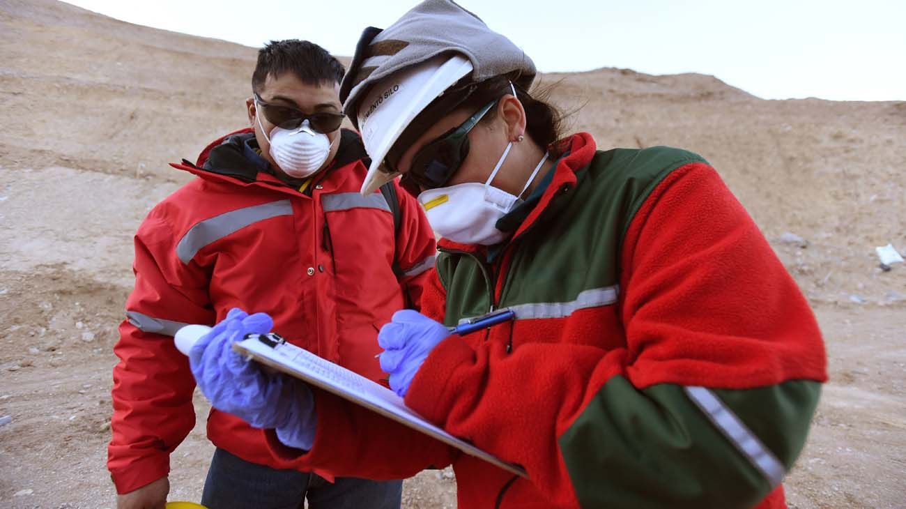 La empresa chilena Codelco detiene la fundición y se concentra en el área de mina