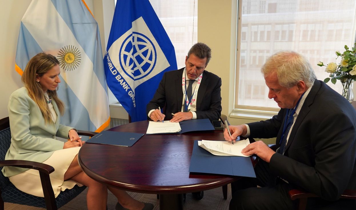 Aumentan a $12.780 las Becas Progresar tras un desembolso del Banco Mundial