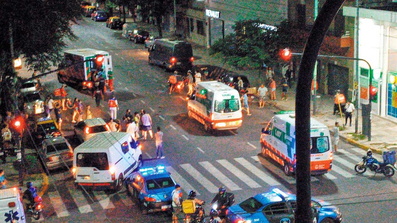 Buscan al conductor que atropelló y mató al nene en Flores