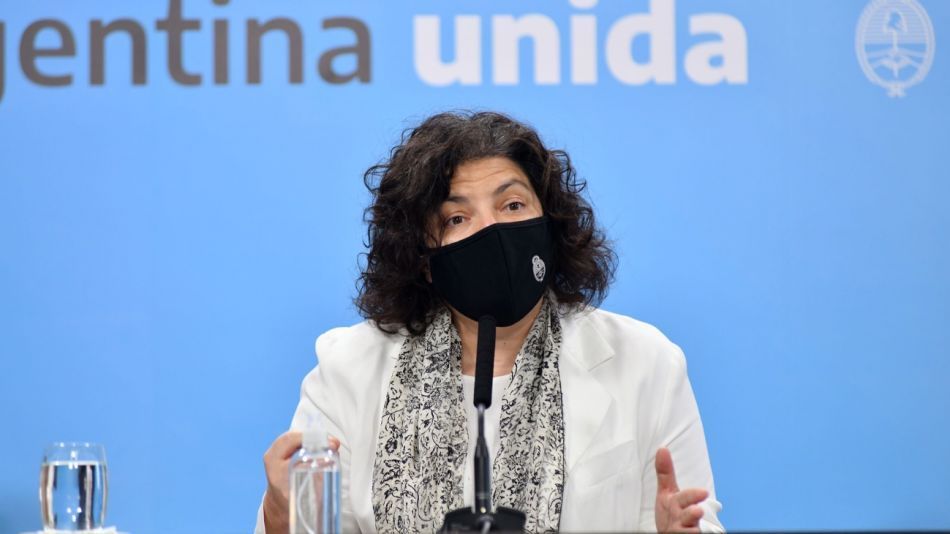 Internaron a la ministra Carla Vizzotti por un cuadro de apendicitis