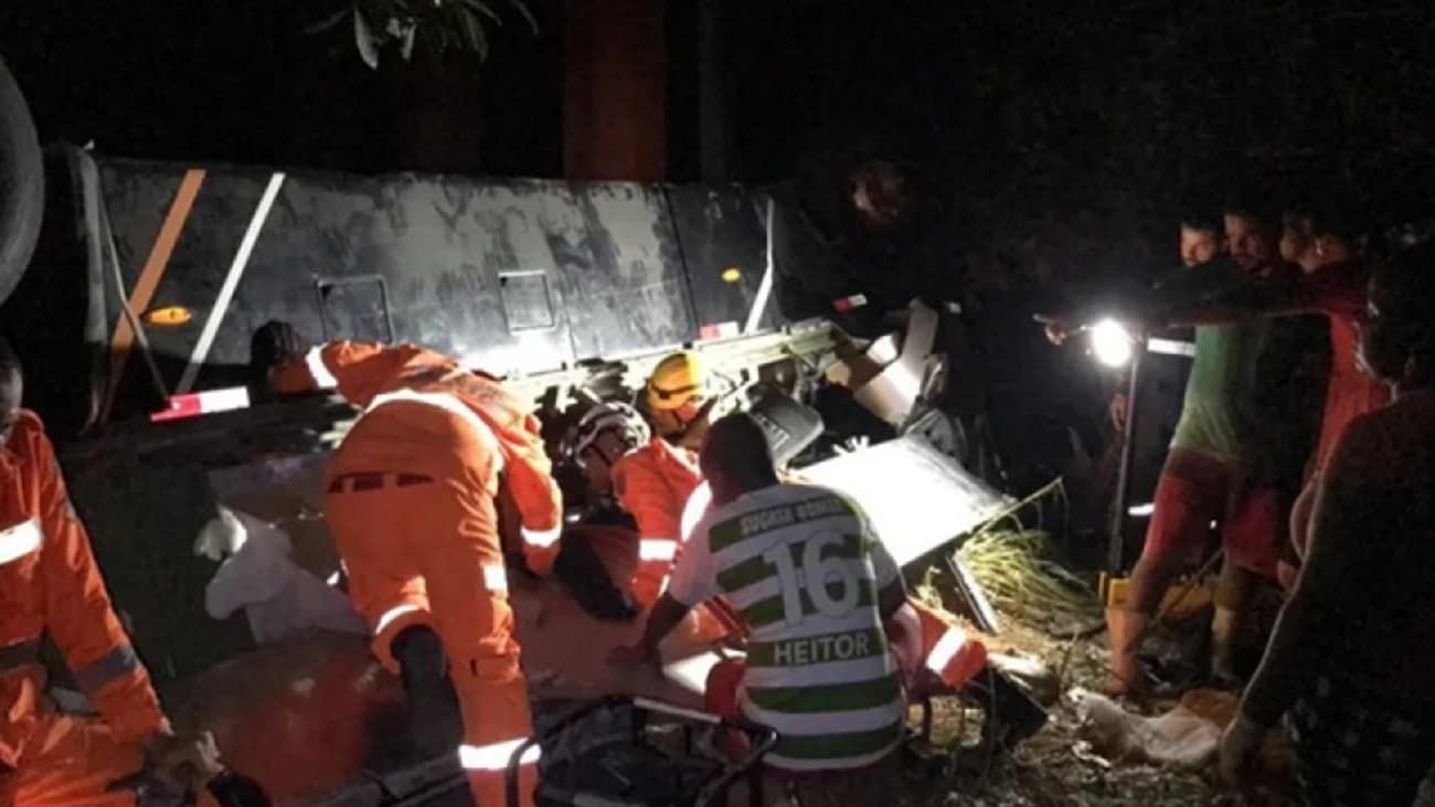 Tragedia en Brasil: la revelación de un pasajero que puso al chofer como el principal responsable del accidente
