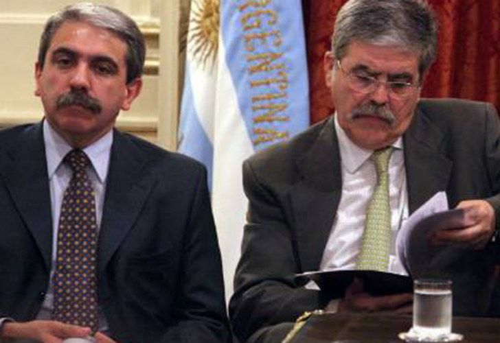 Aníbal Fernández visitó en la cárcel al "compañero" Julio De Vido