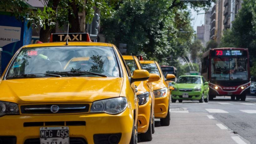Taxis en Córdoba: actualizan tarifas con subas de hasta 25%
