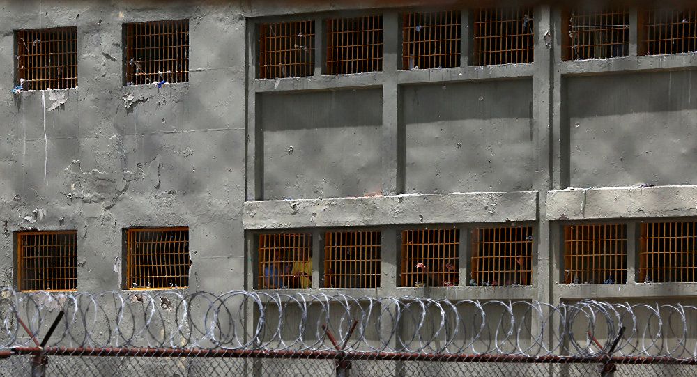 El "uso sistemático de la prisión preventiva" incide en la sobrepoblación de cárceles