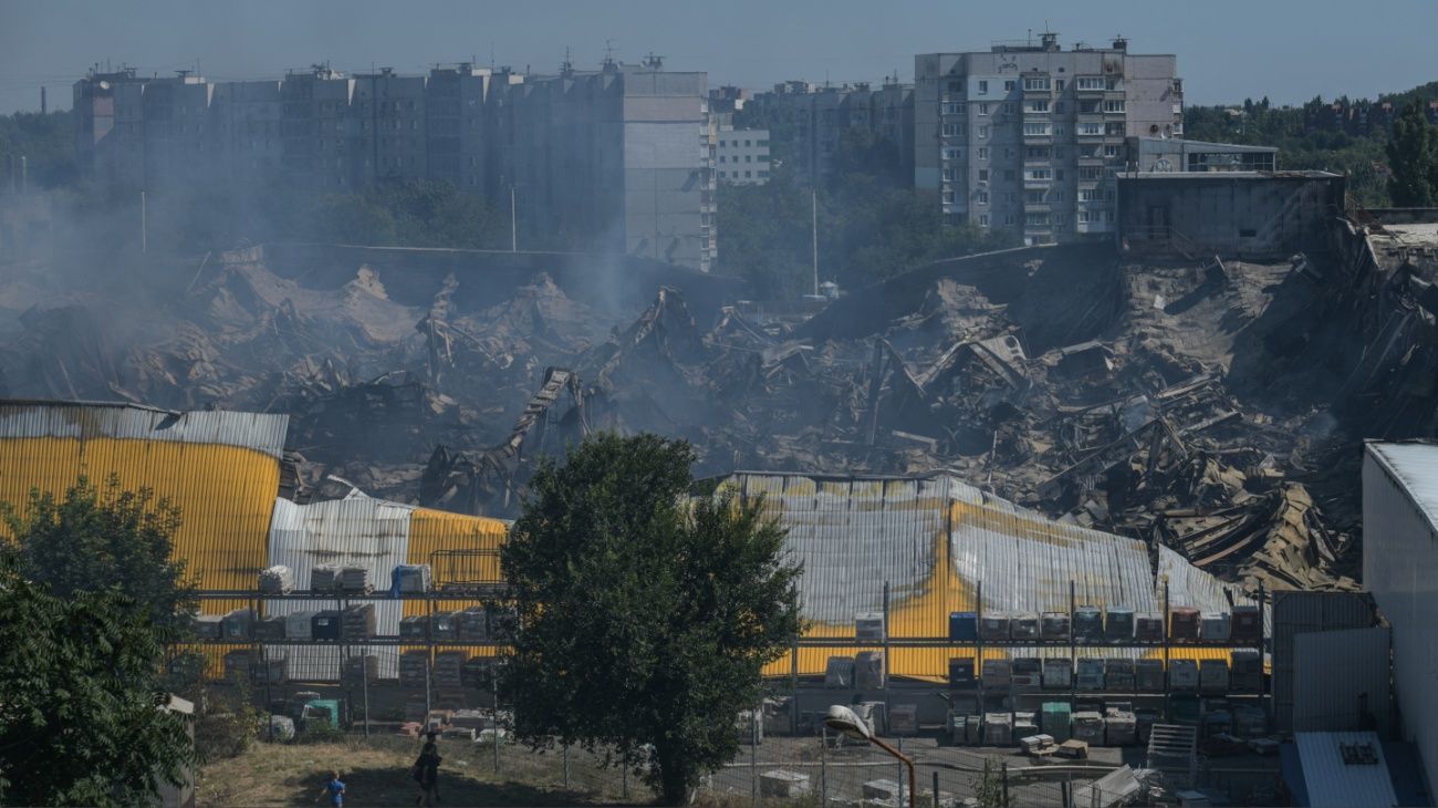 Al menos 19 muertos en ataques cruzados entre Ucrania y Rusia