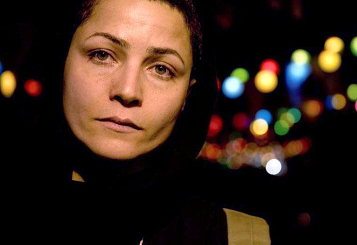 Condenan en Irán a una actriz a prisión y latigazos