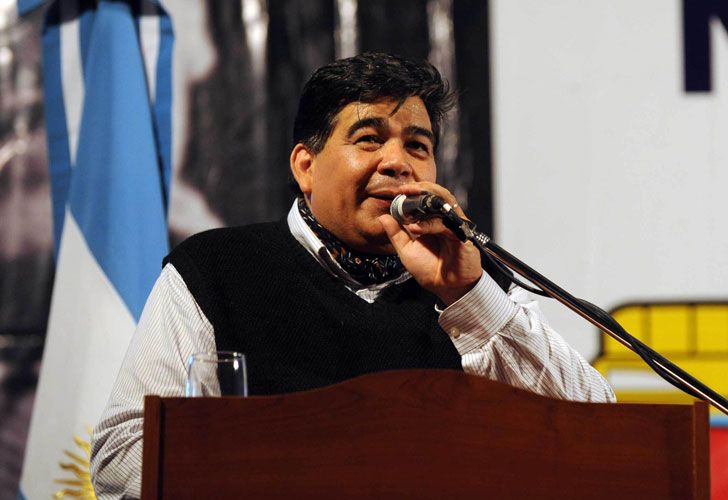 Ishii también arma bloque propio