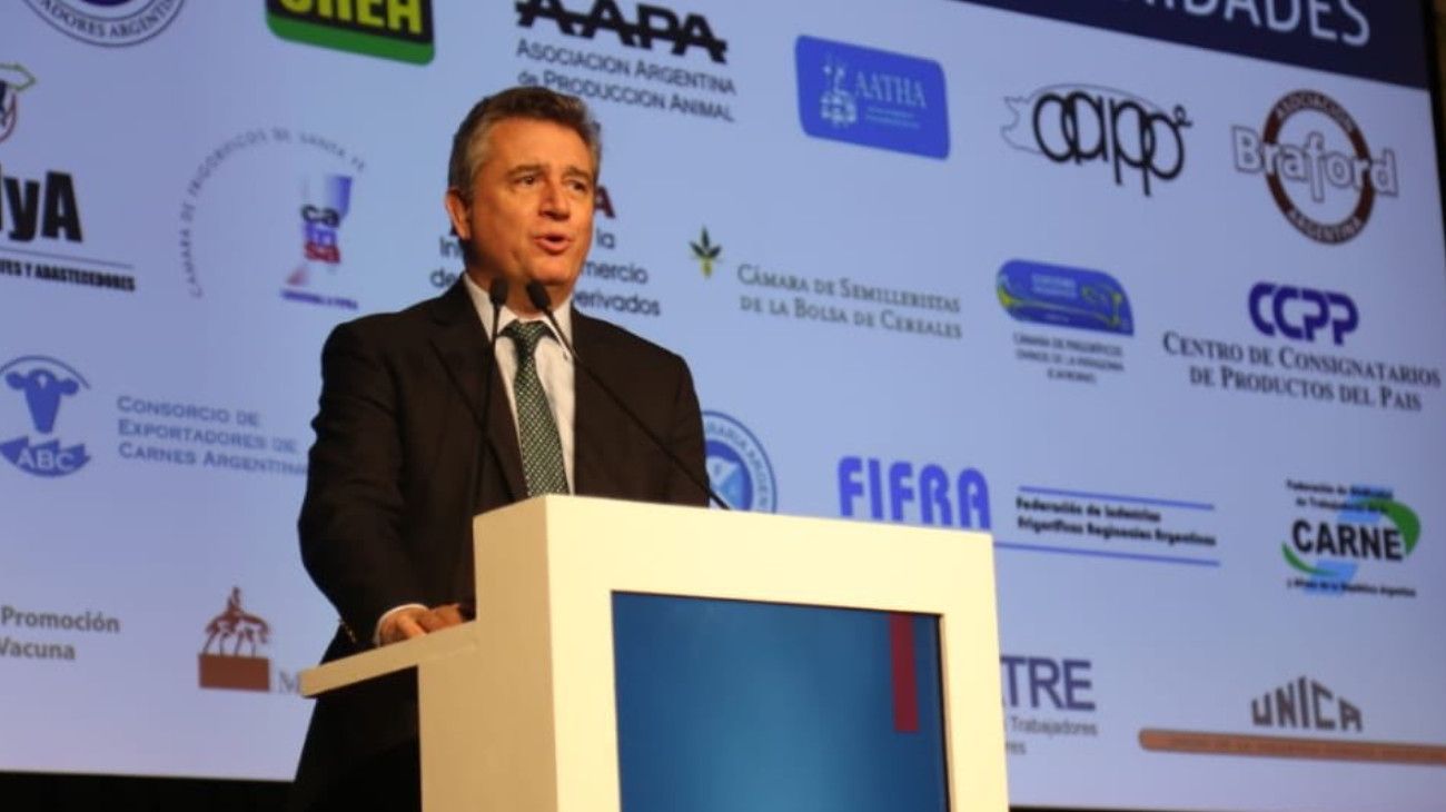 Hidrovía: Etchevehere dijo que el Gobierno se hace cargo para "robar la plata"