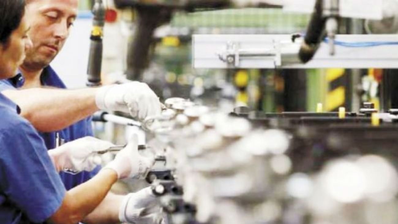 Extienden los créditos al 24% para pagar sueldos de abril y mayo