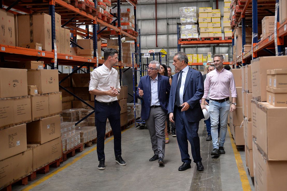 Julio Zamora y Daniel Scioli recorrieron la empresa Grupo Blanco en General Pacheco