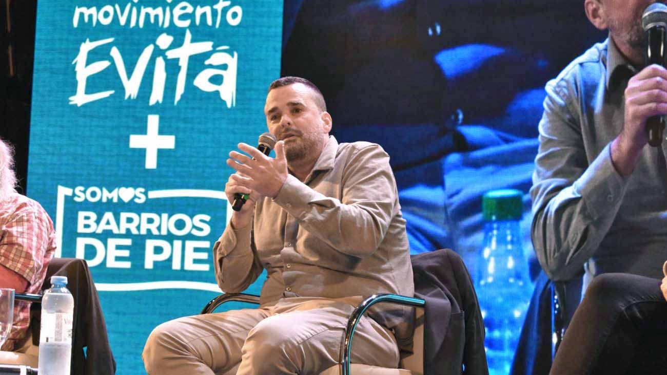 “El plan social como herramienta temporal no va más”