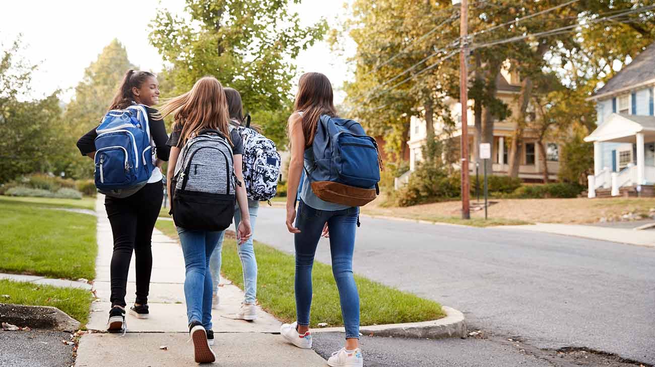 Tres claves para educar a un adolescente y no morir en el intento