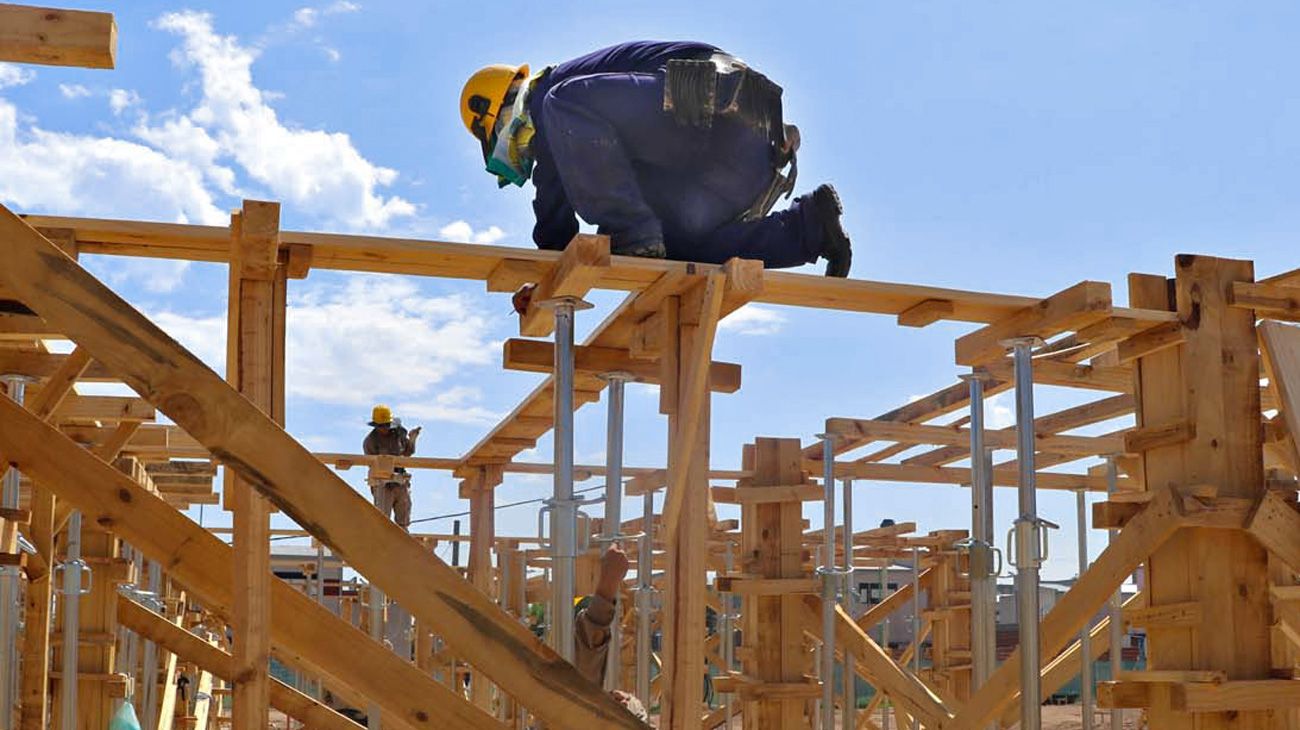 Construcción, el sector de mayor caída en los niveles de empleo