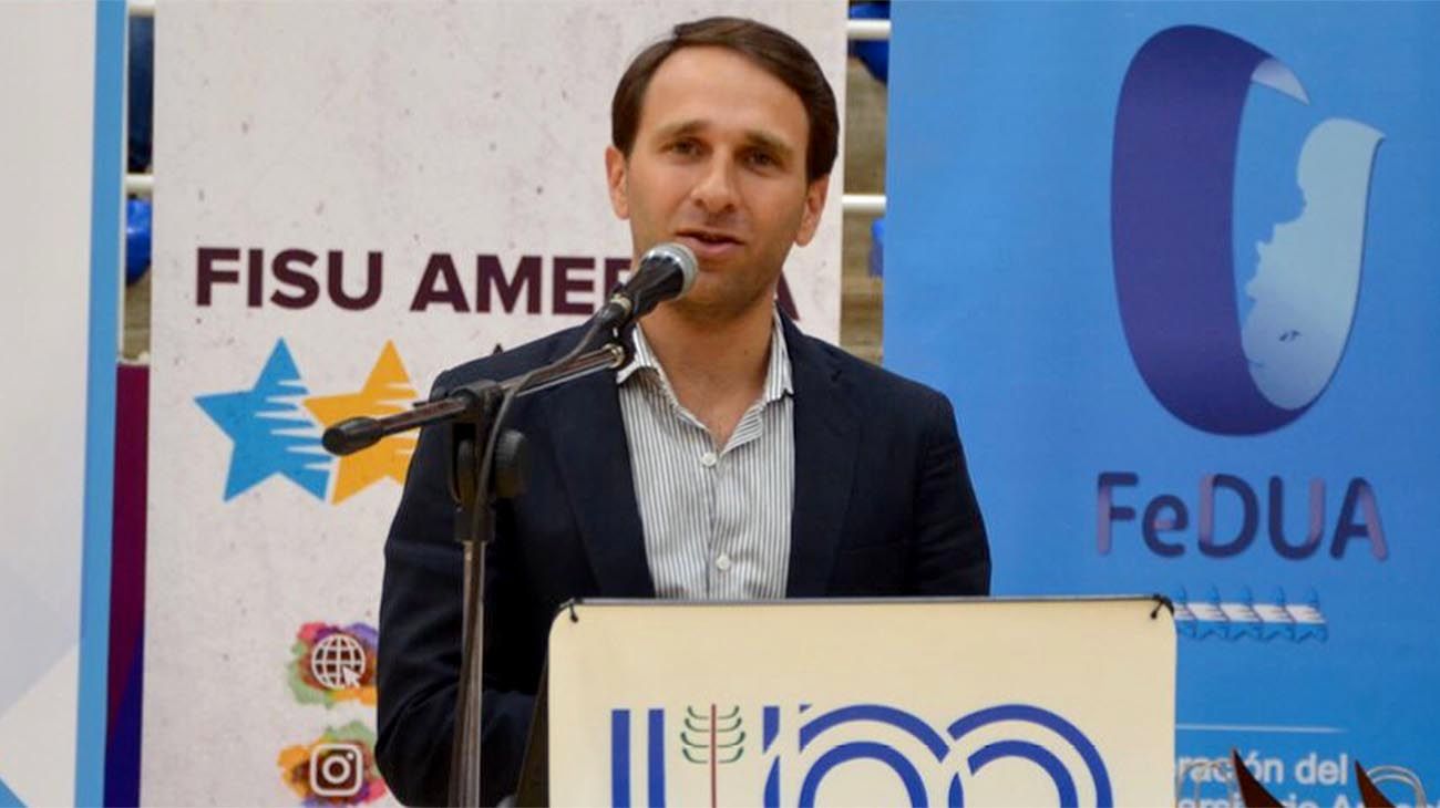 Misiones: un ministro compró 12 mil viandas a su propia empresa para evento virtual