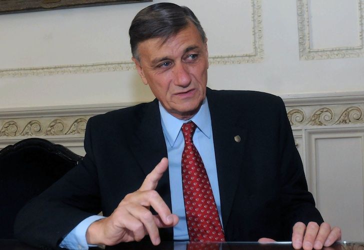 Binner polariza la elección