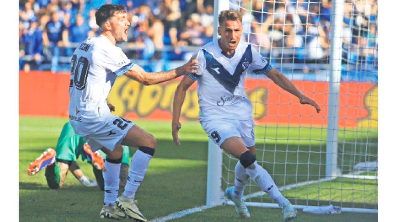 Vélez se lo ganó a Racing en el final, lo dejó lejos y se consolida como puntero
