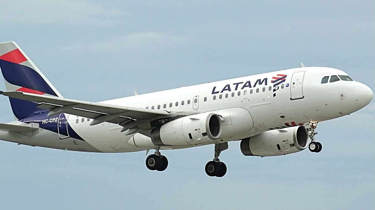 LATAM también operaría el segundo vuelo semanal a Malvinas