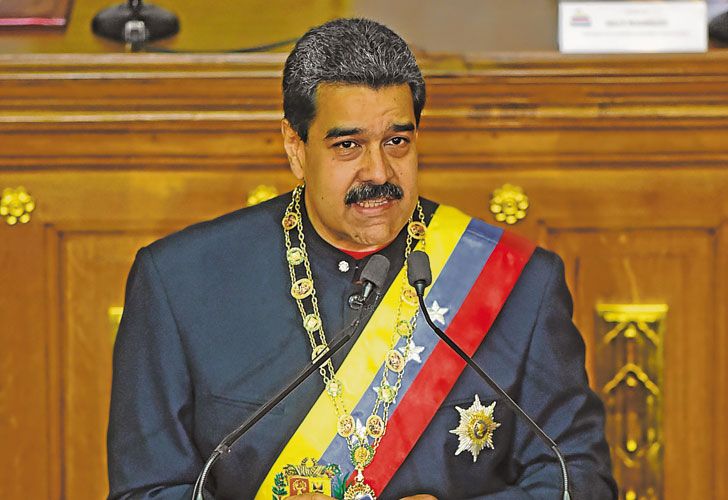 Maduro pide a la Asamblea una ley para encarcelar a manifestantes