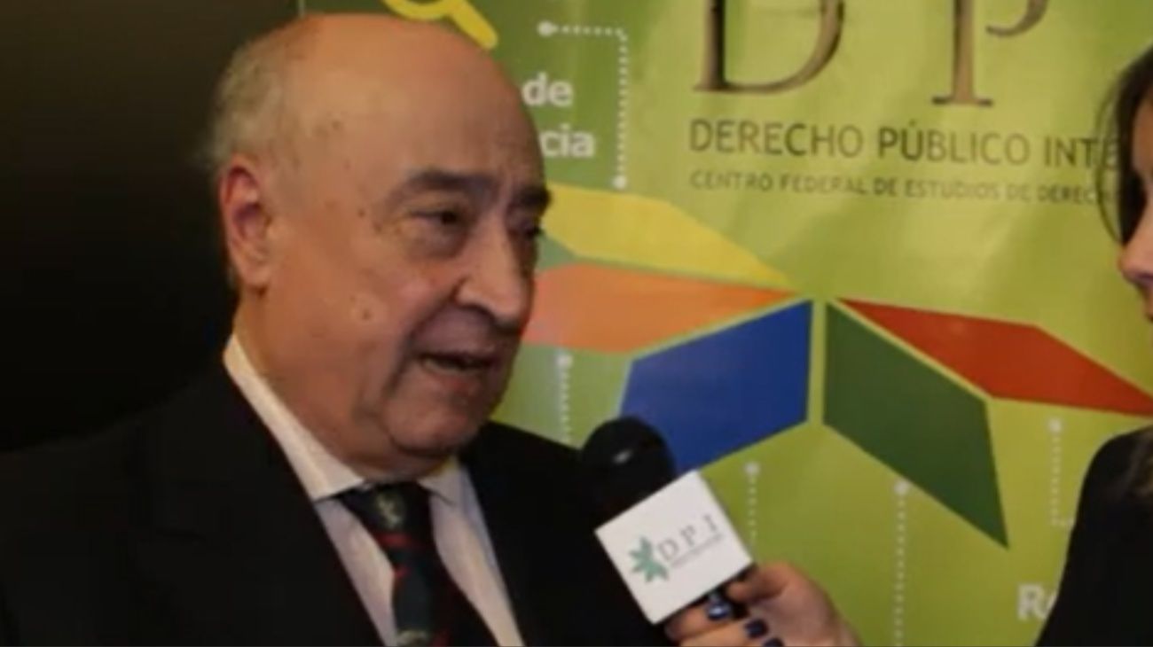 El Gobierno pidió acuerdo para extenderle el mandato a un juez que este miércoles rechazó suspender el DNU