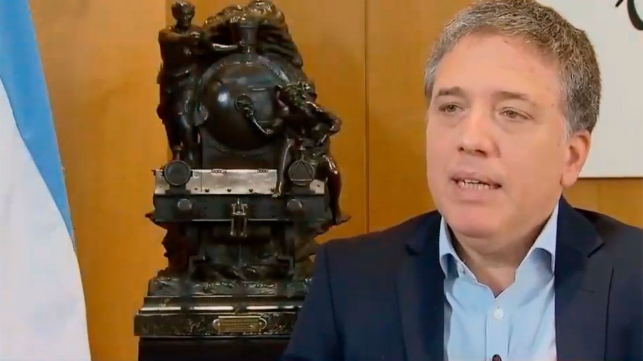 Dujovne confesó que no va al supermercado porque no tiene tiempo