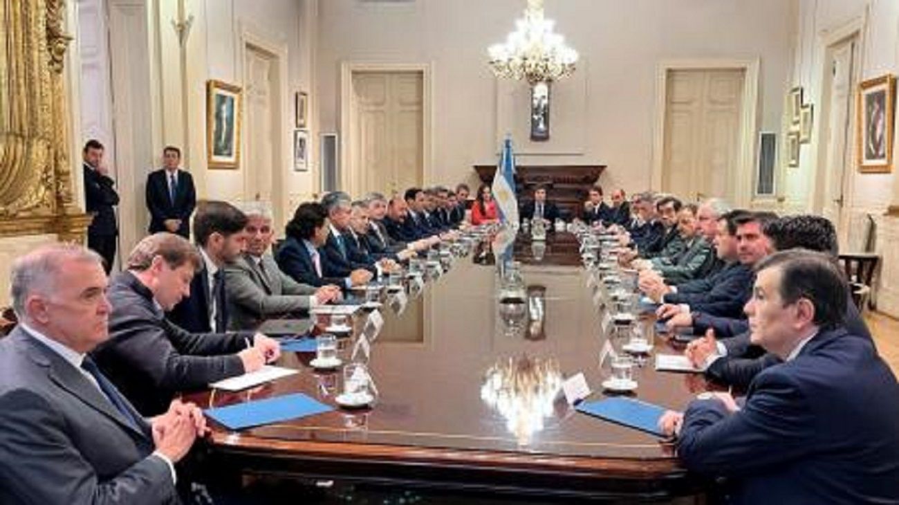 “Las provincias se encuentran ahogadas”, aseveró un economista