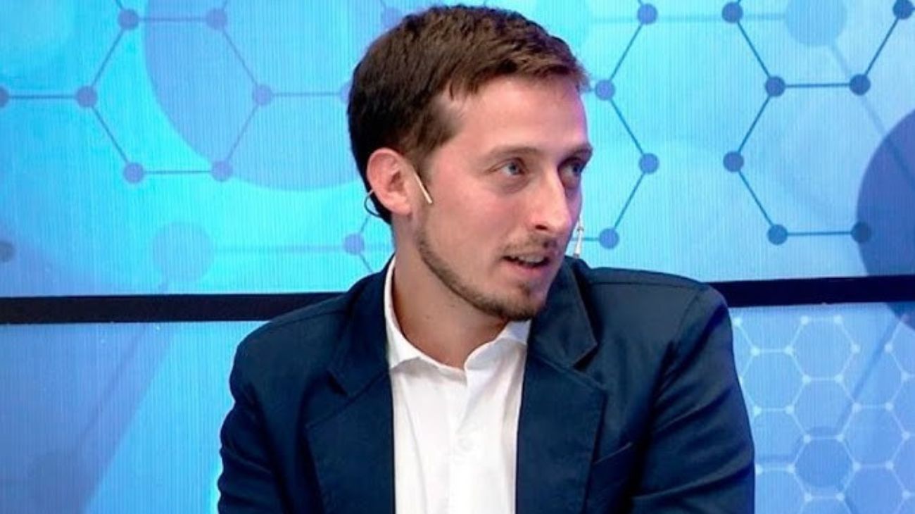 Manuel Zunino, sociólogo: "Esta semana el Gobierno tuvo un combo de alarma"