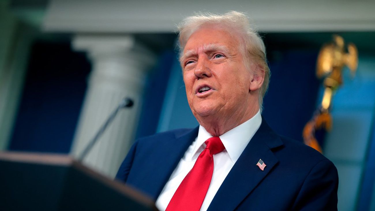 Trump acusó a la Unión Europea de "aprovecharse" de su país y anunció aranceles del 25% a las autopartes