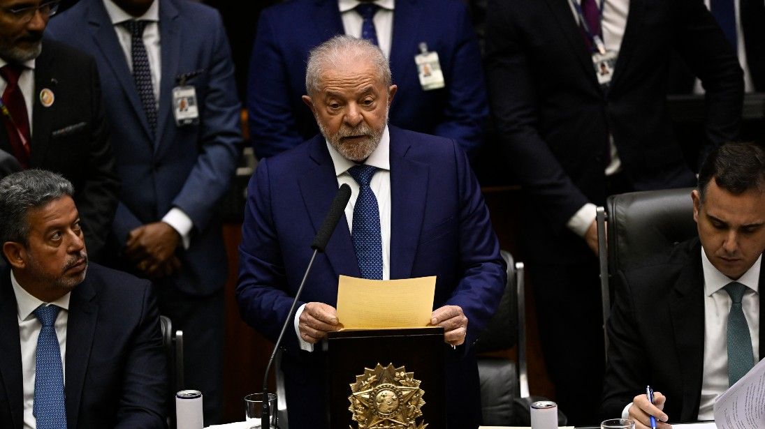 Críticas a Bolsonaro, Amazonía y defensa de la democracia: el discurso de Lula en el Congreso