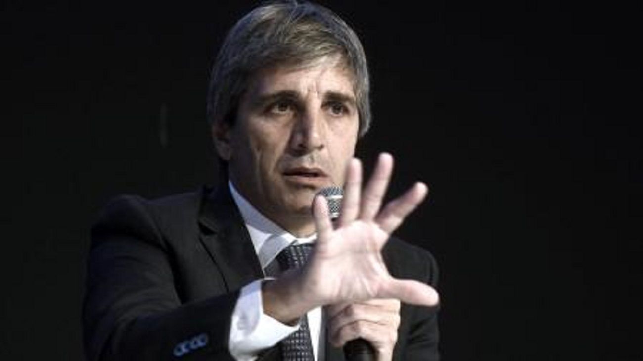 Expectativas por el anuncio de una devaluación por parte de Luis Caputo
