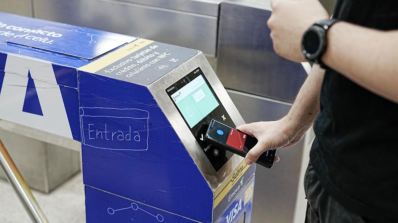 En el primer mes de vigencia, más de 2 millones de pasaje de subte se pagaron con tarjetas de crédito y débito