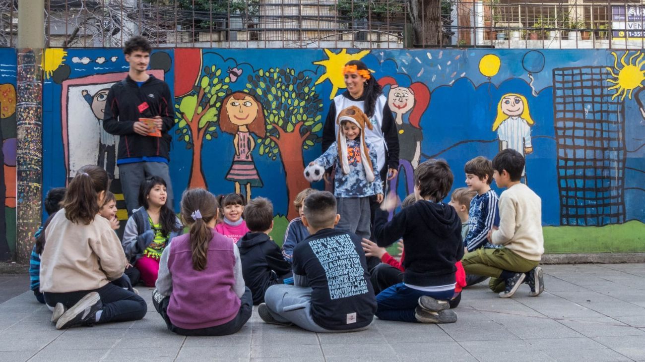 El Gobierno porteño abrió la inscripción para el programa educativo y recreativo Vacaciones en la Escuela