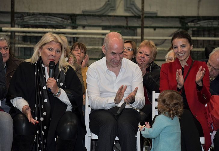 Horacio Rodríguez Larreta suma a su esposa a la campaña y espera una elección histórica con Carrió