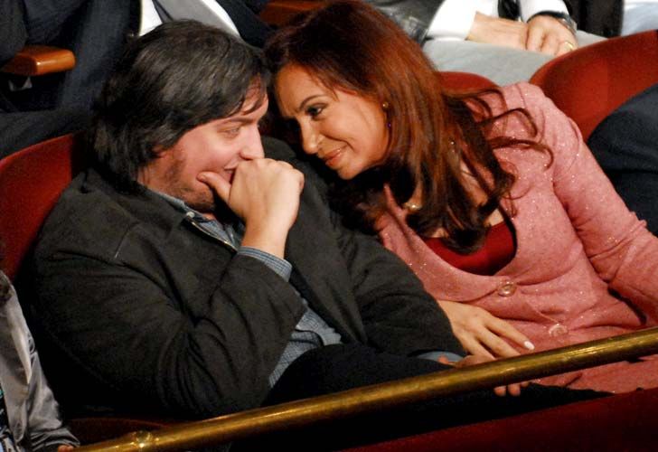 "Solemne", Cristina defendió a Máximo en Twitter