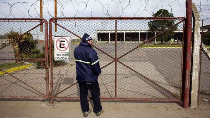 El desempleo se acerca a los dos dígitos y emerge como un punto débil del modelo libertario