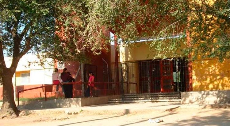 Córdoba: dos escuelas sin clases normales por graves problemas de mantenimiento