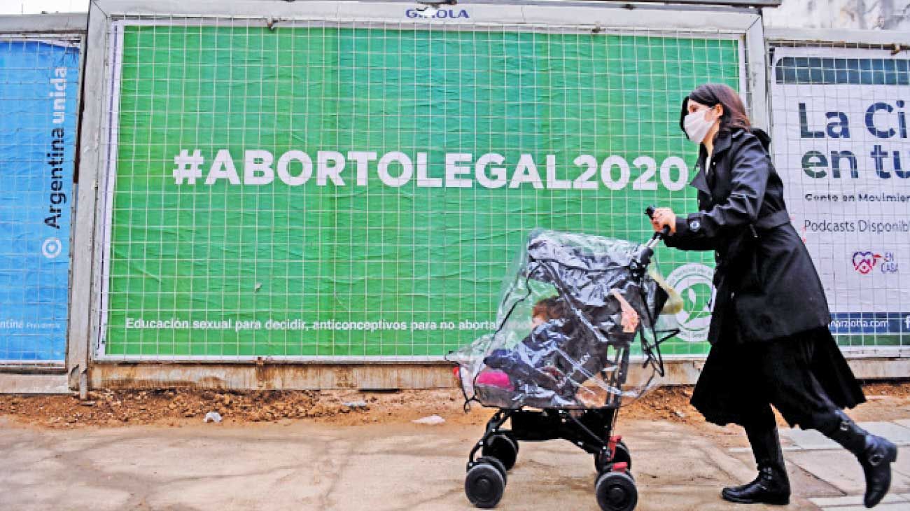 Human Rights Watch le pidió a Alberto Fernández la ley de aborto