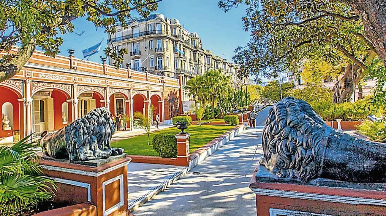 Interpol busca más de 5 mil obras de arte que fueron robadas en el país