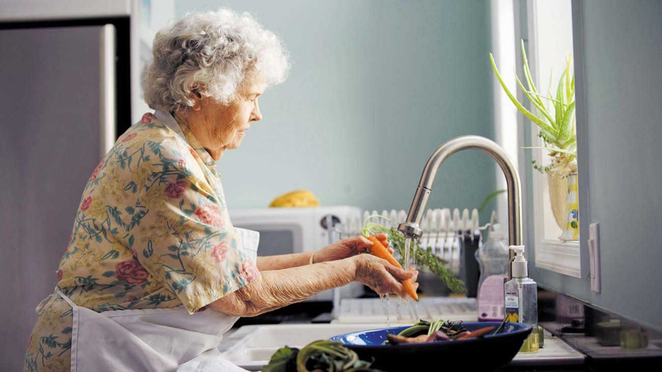 Envejecer solas no significa envejecer en soledad
