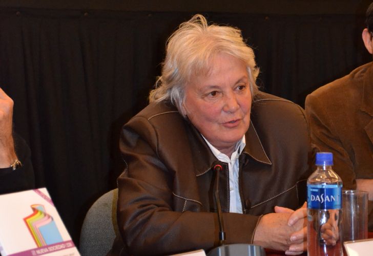 Lucía Topolansky: Uruguay "tiene que negociar hasta con el que se descuida"