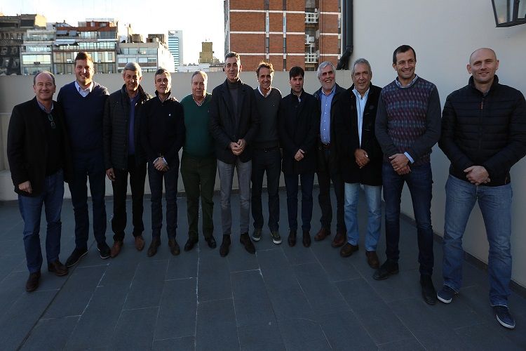 Florencio Randazzo sigue sin hablar y se reunió con más de diez intendentes