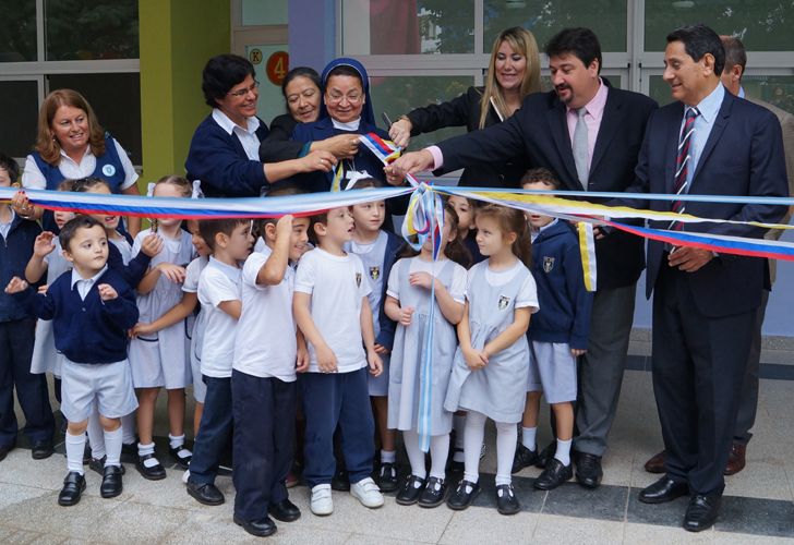 Controvertida inversión de $ 1,2 millones en colegio donde asiste el hijo de Maurice Closs