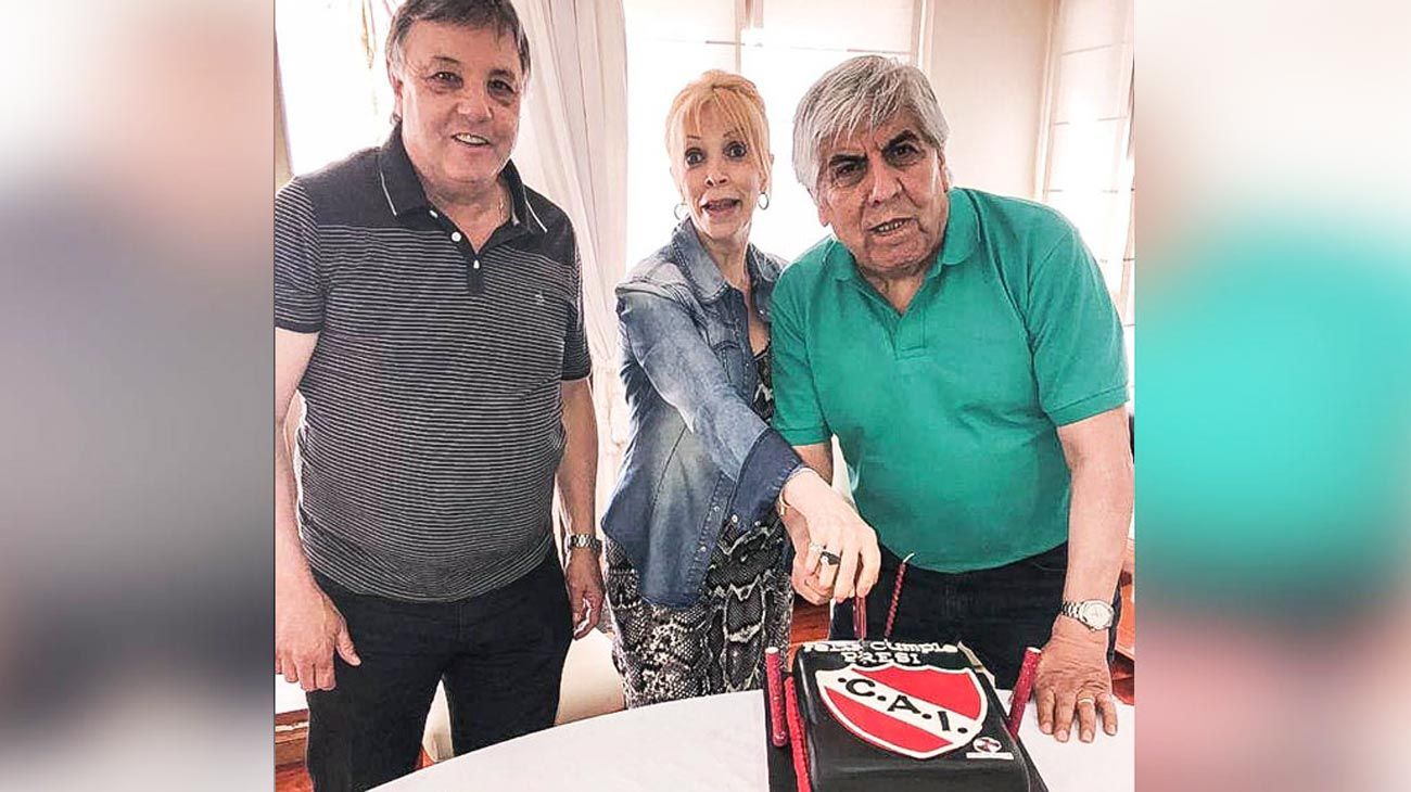 Moyano y el Gobierno se acercan gracias a las gestiones de Moroni