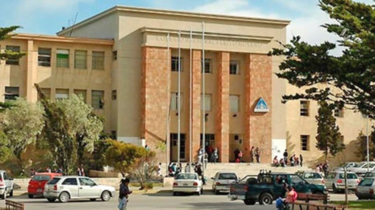 “No va al colegio a aprender a besarse”, dijo el padre que prohibió la ESI para su hijo